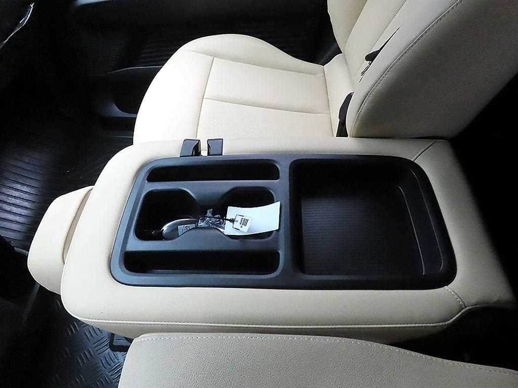 HYUNDAI Staria 2025 - Importación desde Corea - HF Imports Iquique - Foto 13
