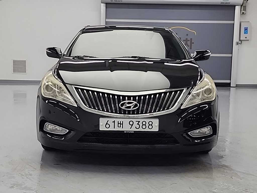 HYUNDAI Grandeur 2012 Negro - Importación desde Corea - HF Imports Iquique - Foto 1