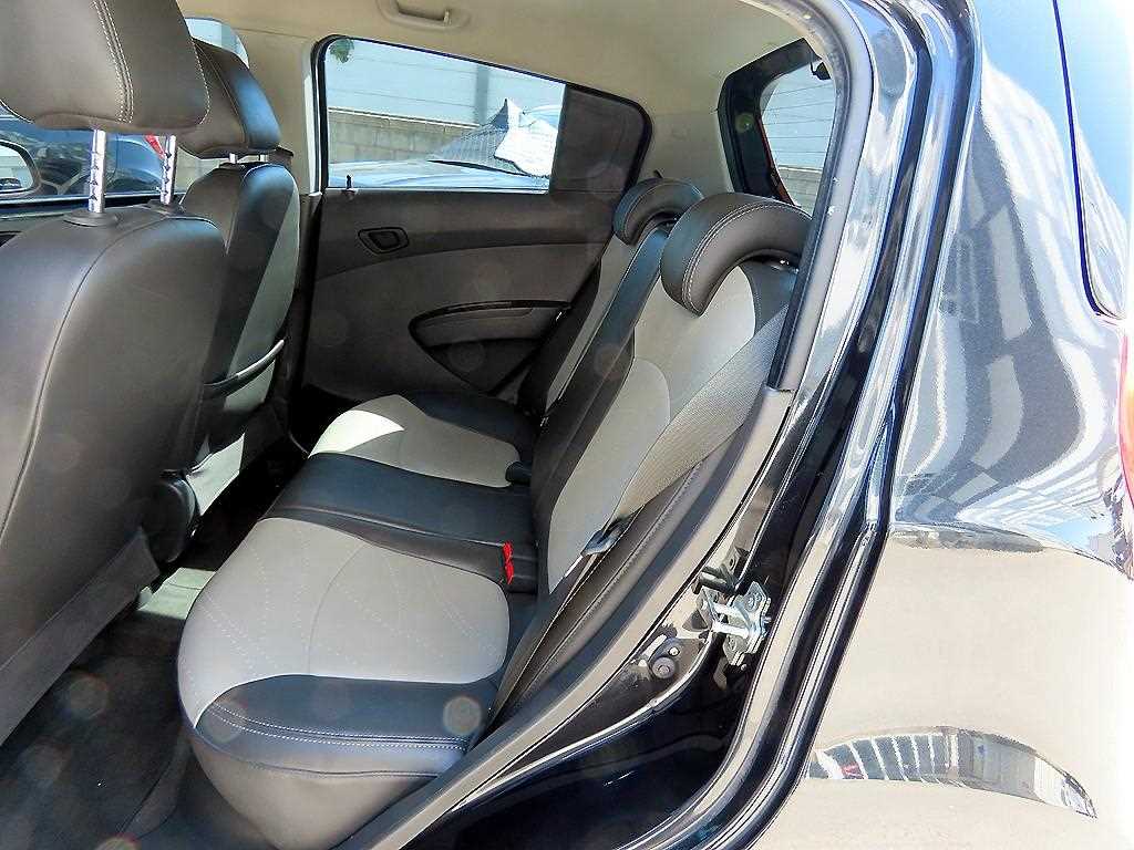 Chevrolet Spark - Vista 6