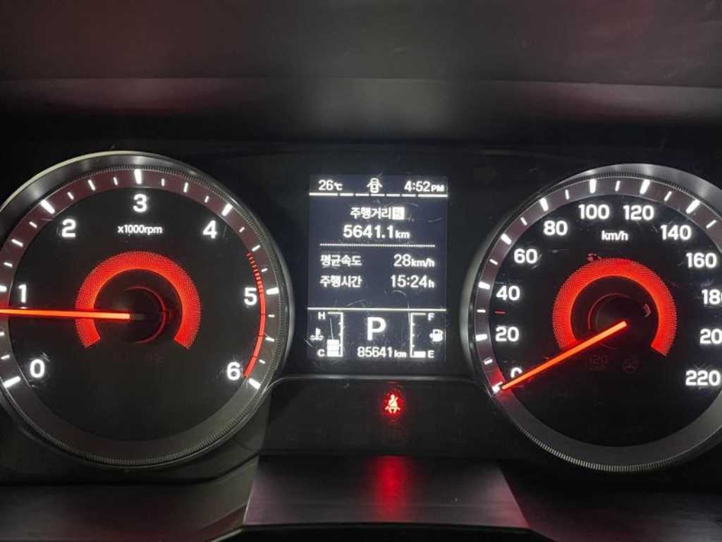 Ssangyong Tivoli - Vista 8