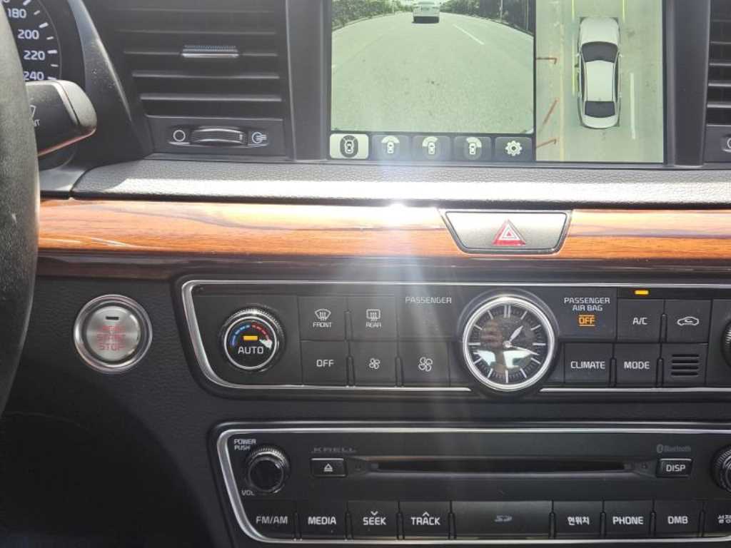 KIA K7 - Vista 5
