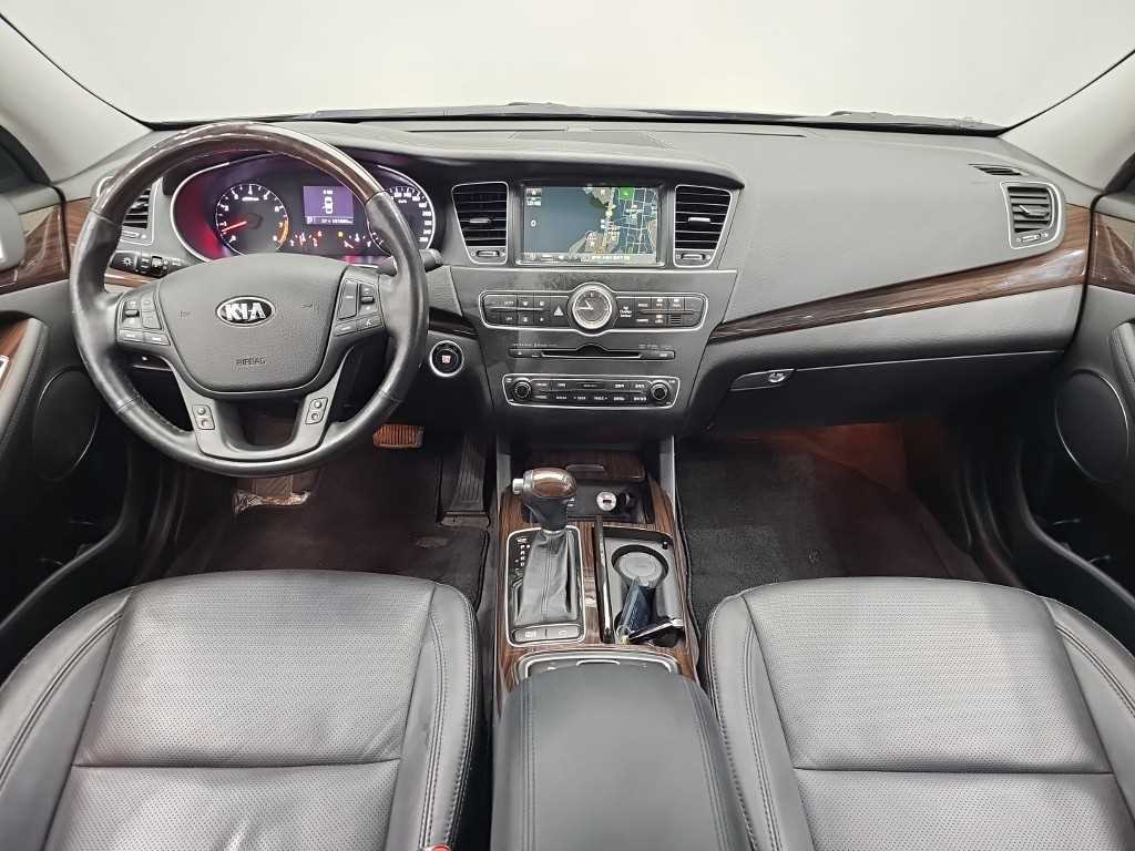 KIA K7 - Vista 7