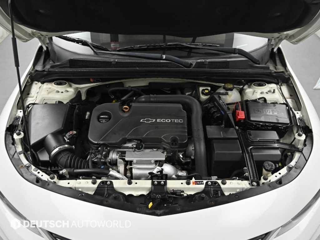 Chevrolet Malibu - Vista 6