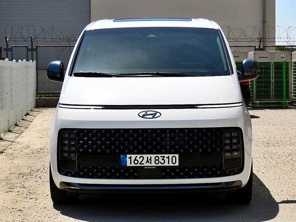 HYUNDAI Staria 2022 Blanco - Importación desde Corea - HF Imports Iquique - Foto 1