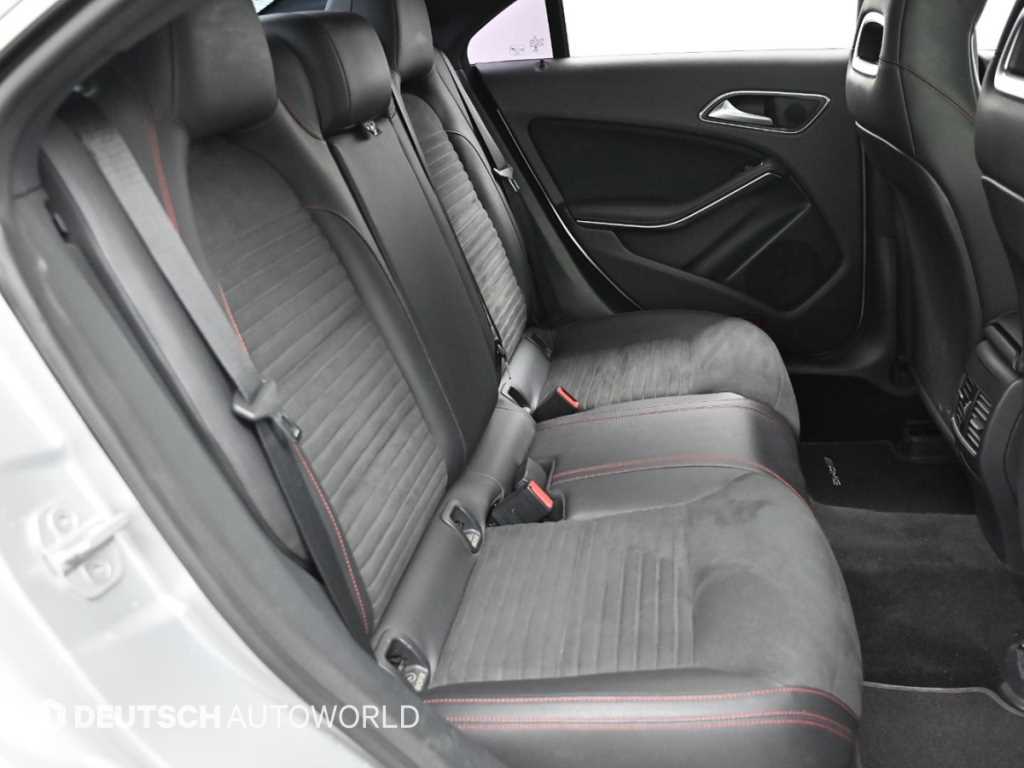 Mercedes Benz CLA Class - Vista 12