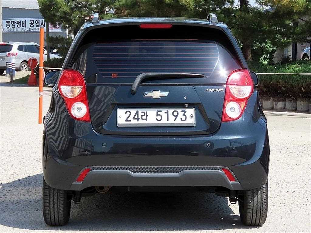 Chevrolet Spark - Vista 4
