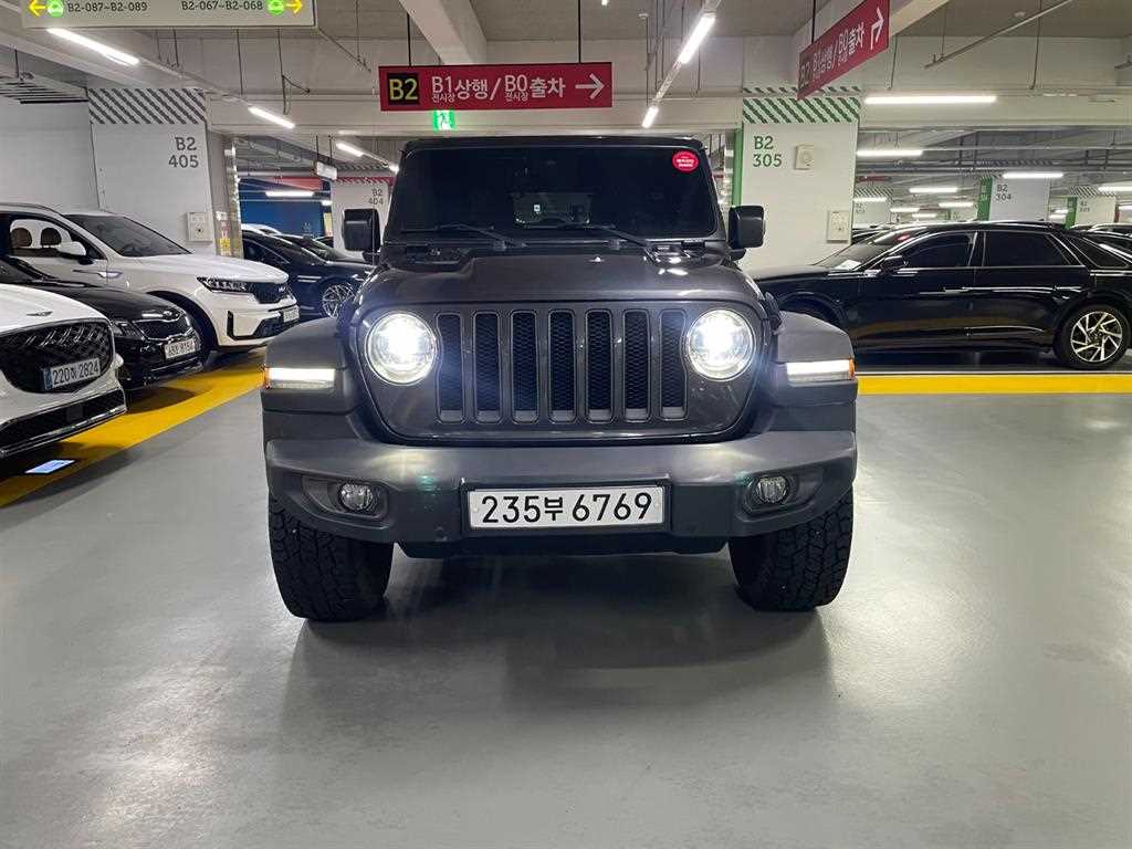 Jeep Wrangler 2019 Gris - Importación desde Corea - HF Imports Iquique - Foto 1