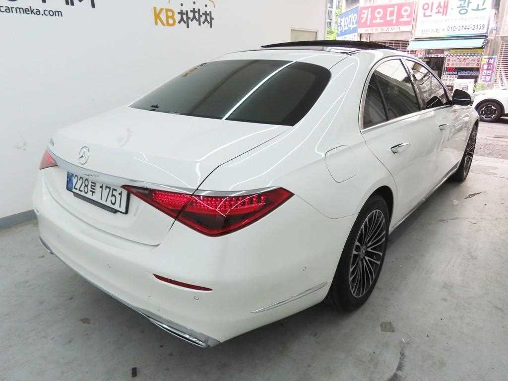 Mercedes Benz S Class - Vista 3