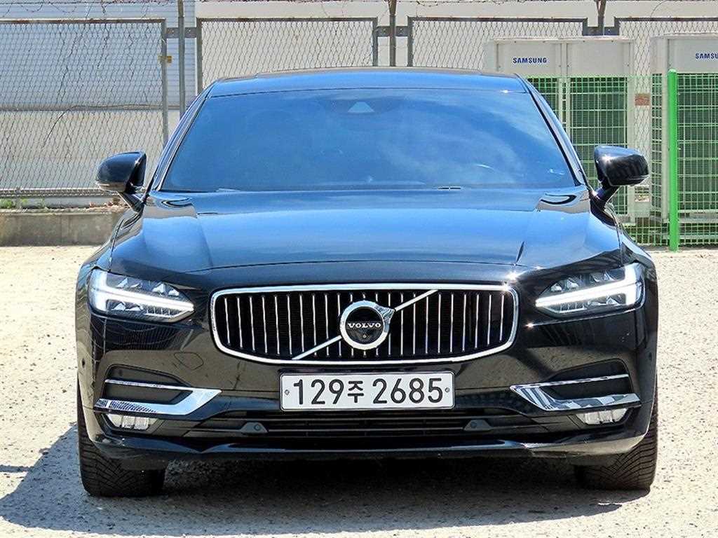 Volvo S90 2020 Negro - Importación desde Corea - HF Imports Iquique - Foto 1