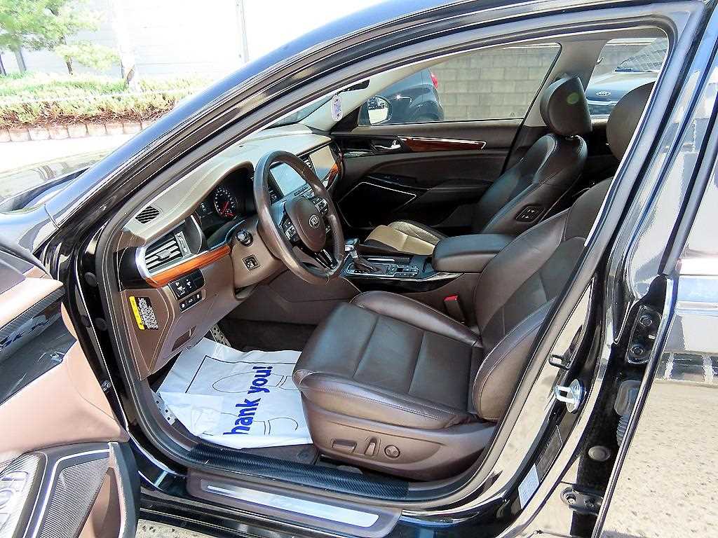 KIA K7 - Vista 5