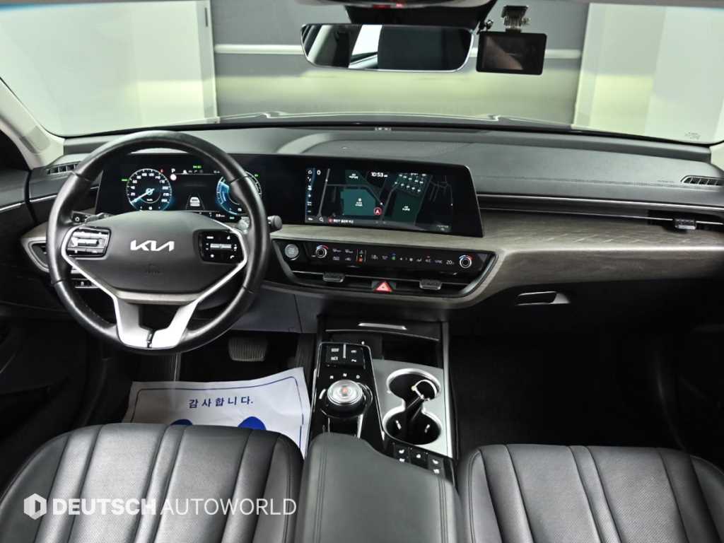 KIA K8 - Vista 7