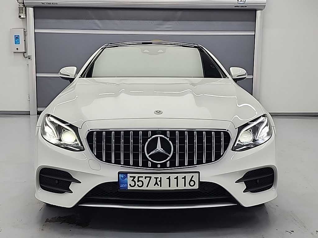 Mercedes Benz E class - Vista 2