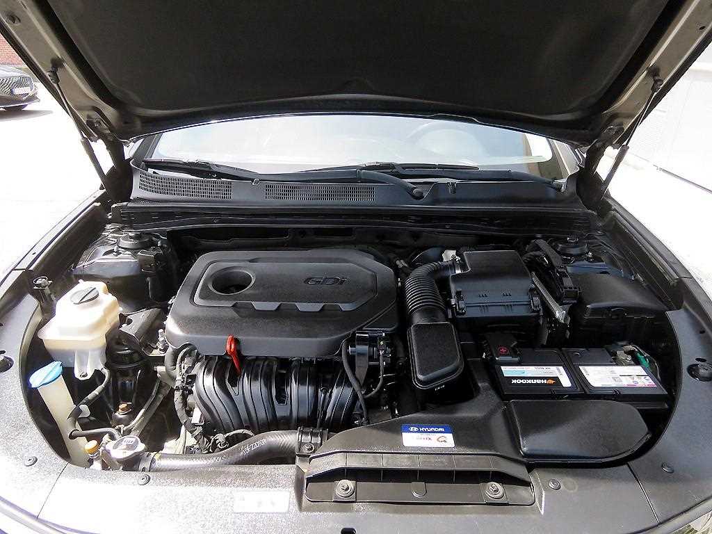 HYUNDAI Grandeur 2016 Negro - Importación desde Corea - HF Imports Iquique - Foto 19