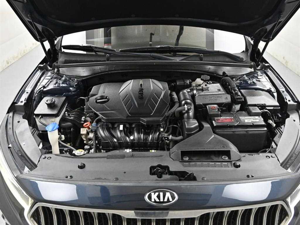 KIA K7 - Vista 6