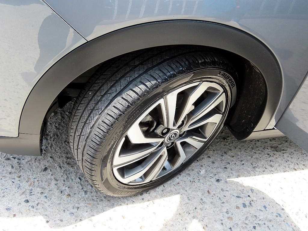 Ssangyong Tivoli 2022 Gris - Importación desde Corea - HF Imports Iquique - Foto 20