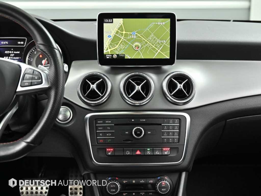 Mercedes Benz CLA Class 2015 Plateado - Importación desde Corea - HF Imports Iquique - Foto 14