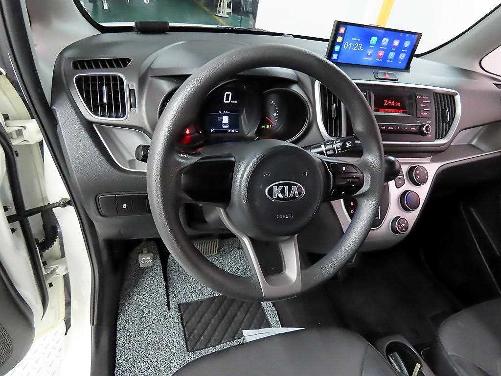 KIA Ray - Vista 9