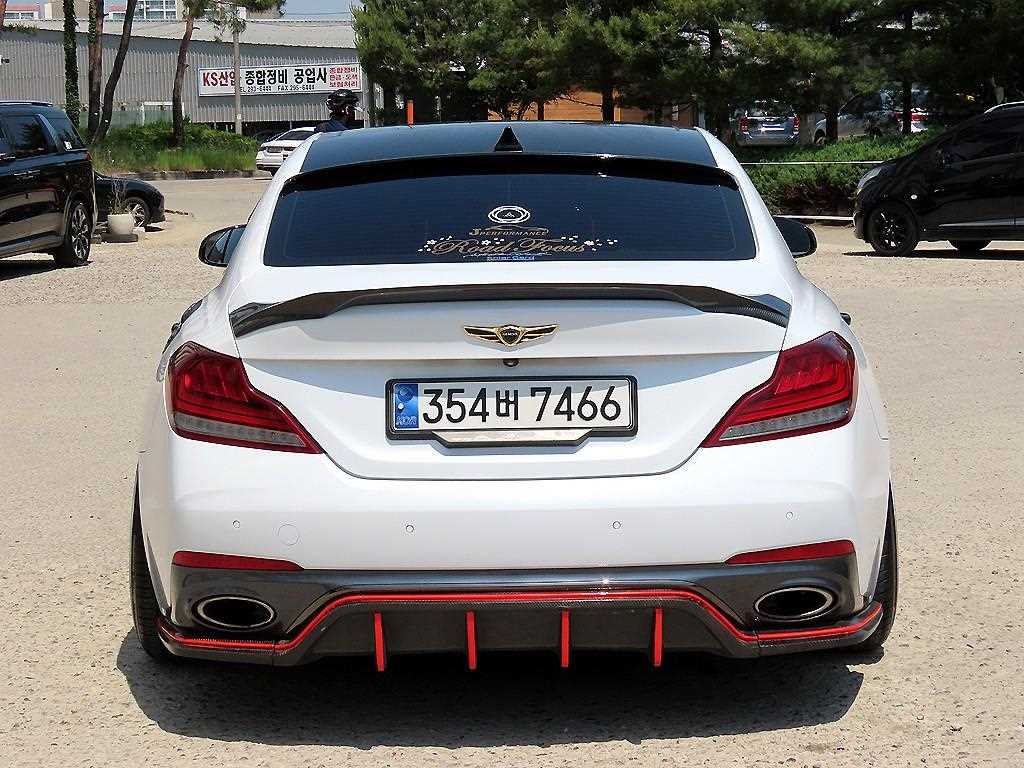 Genesis G70 - Vista 4