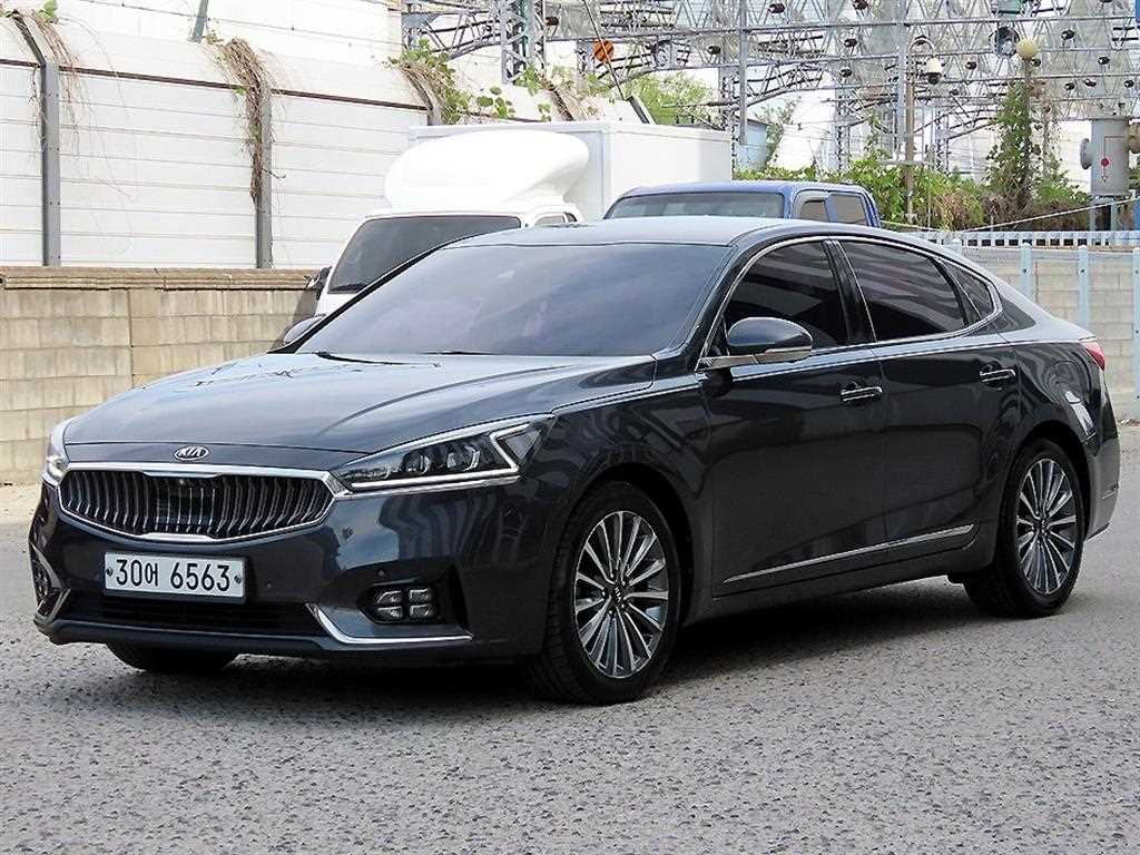 KIA K7 - Vista 2