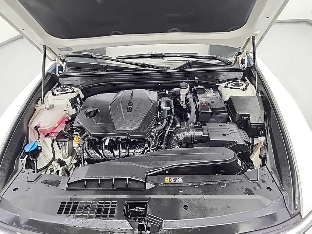 HYUNDAI Grandeur - Vista 6