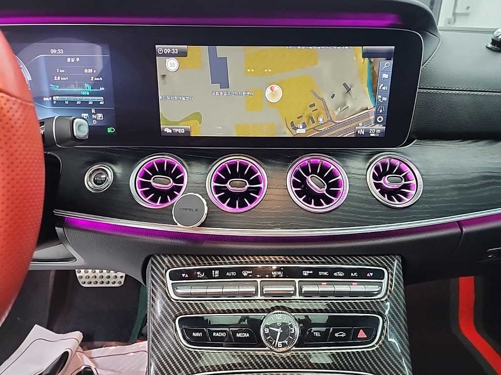 Mercedes Benz E class - Vista 10