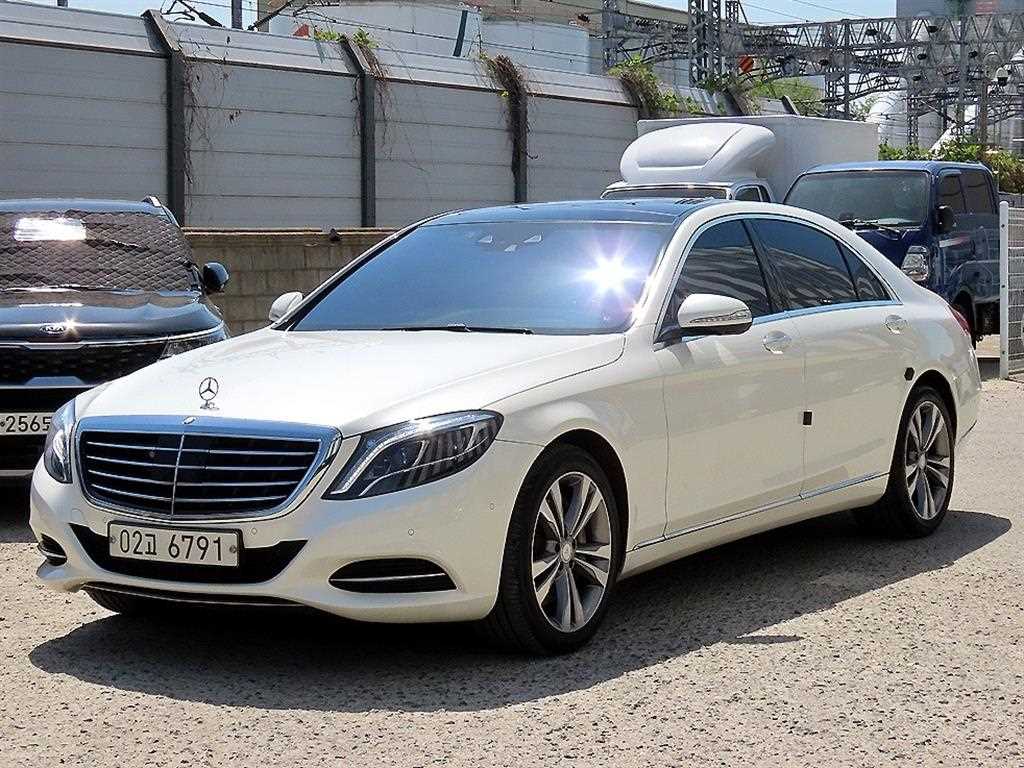 Mercedes Benz S Class - Vista 2