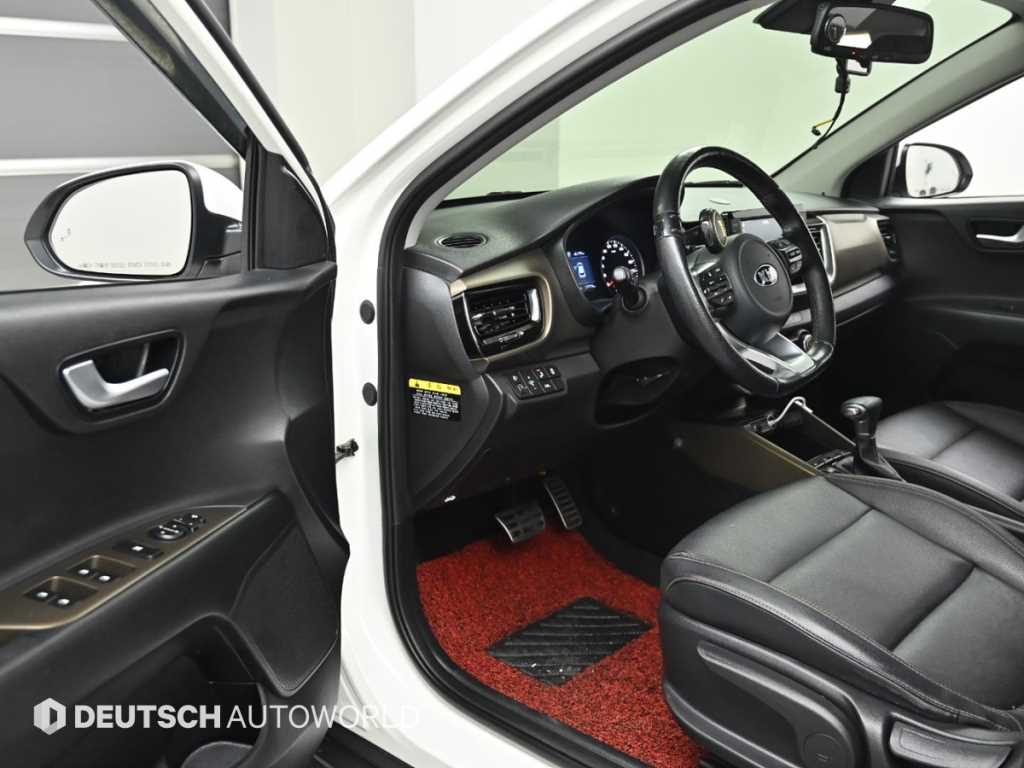KIA Stonic - Vista 11