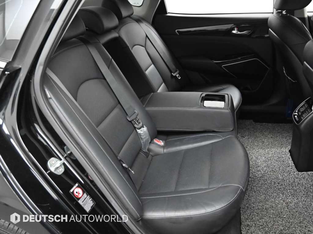 KIA K7 - Vista 12