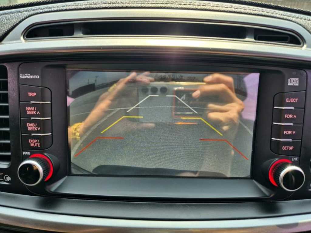 KIA Sorento - Vista 11