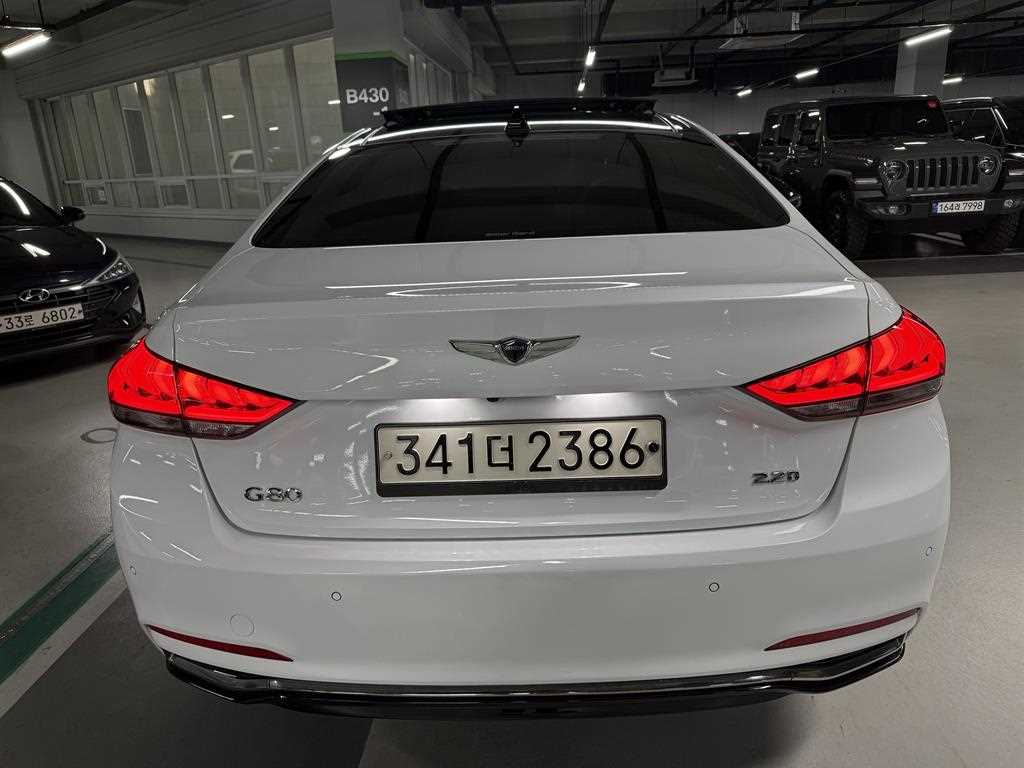 Genesis G80 - Vista 7