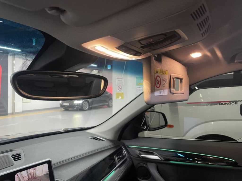 BMW X1 2022 Negro - Importación desde Corea - HF Imports Iquique - Foto 15