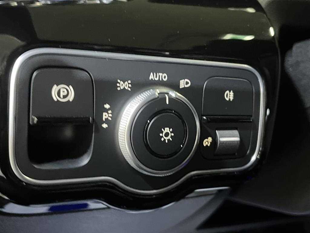 Mercedes Benz CLA Class - Vista 12