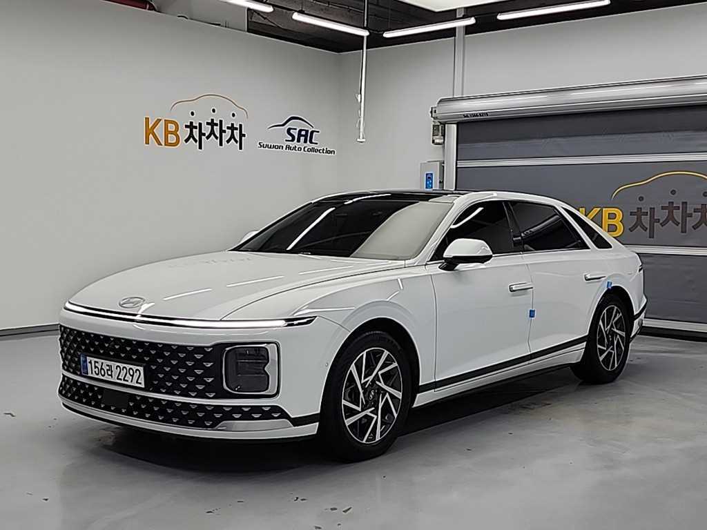 HYUNDAI Grandeur - Vista 2