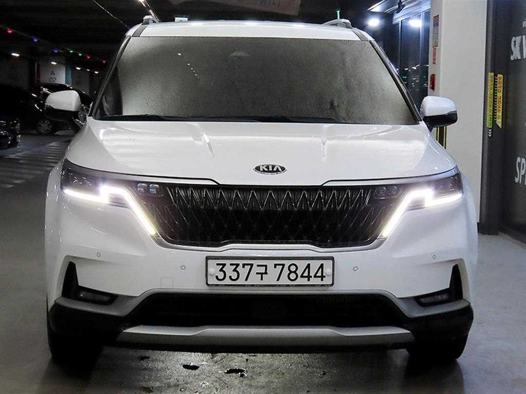 KIA Carnival - Vista 2