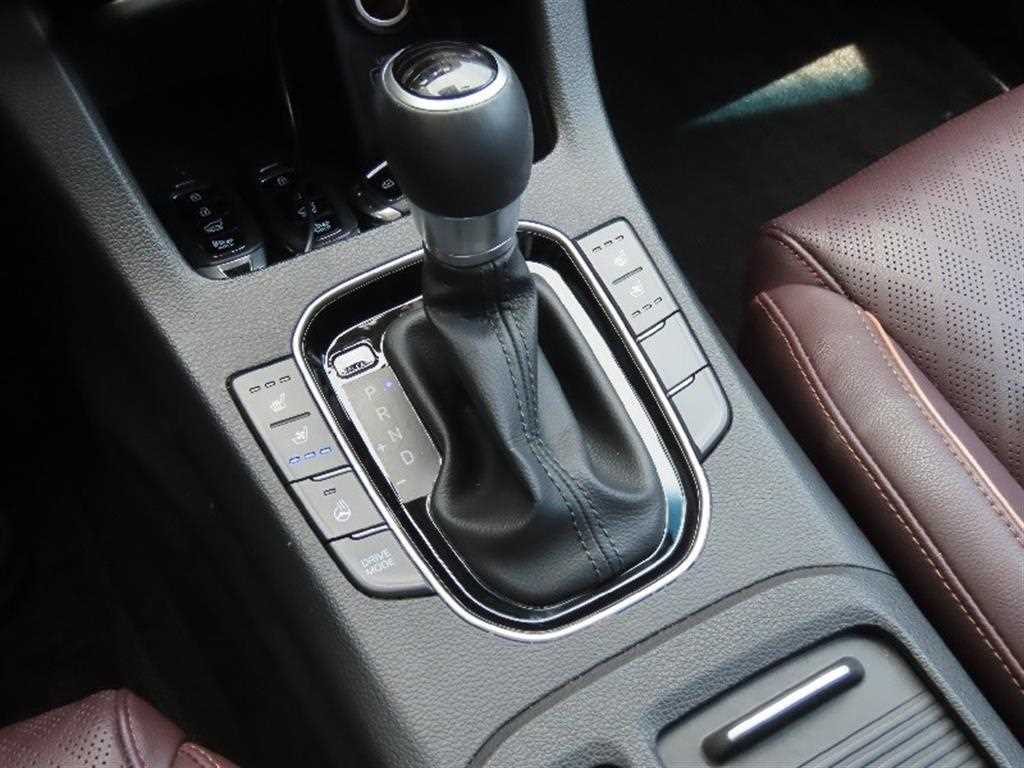 HYUNDAI i30 - Vista 6