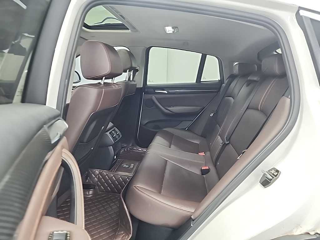 BMW X4 - Vista 12