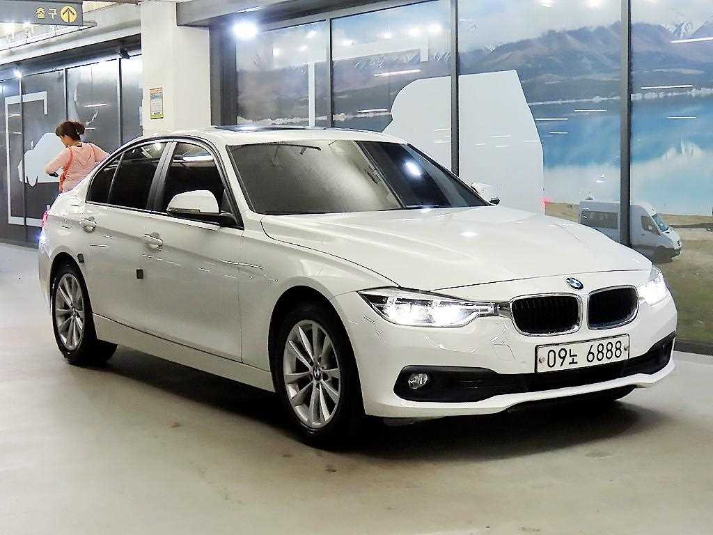 BMW 3 series 2017 Blanco - Importación desde Corea - HF Imports Iquique - Foto 1