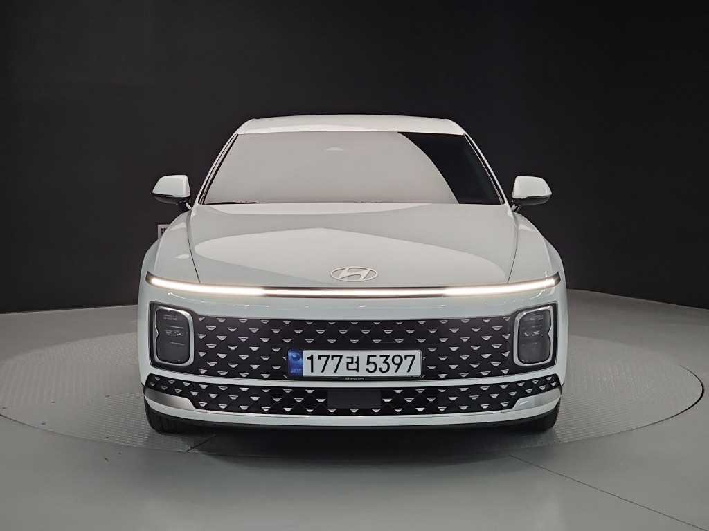 HYUNDAI Grandeur - Vista 2