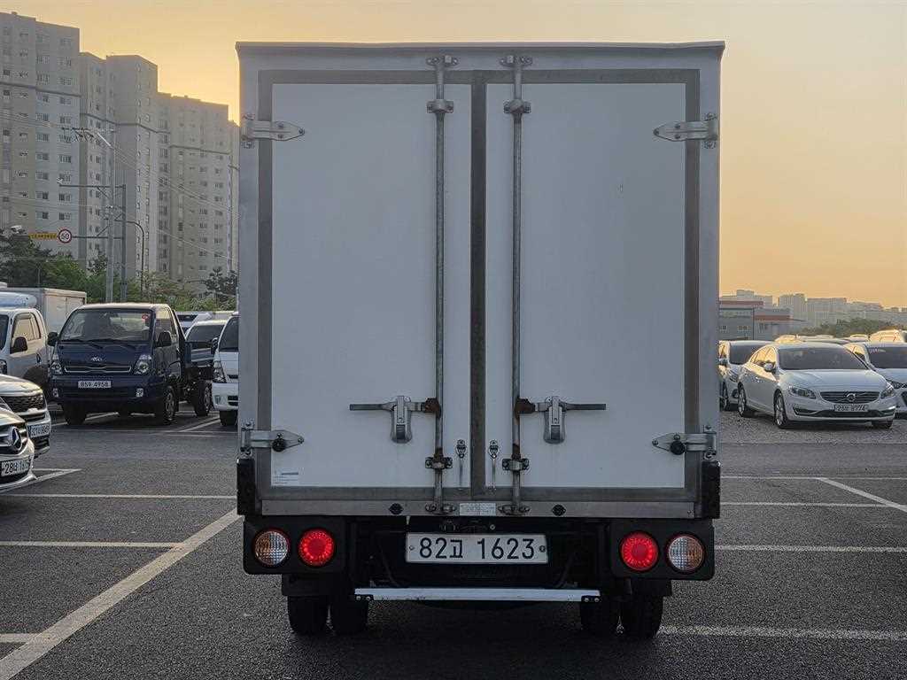 Small Truck Top_Frozen Top - Vista 4