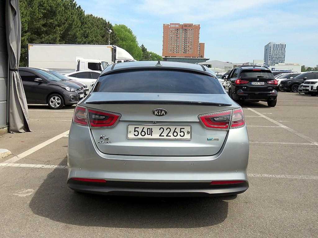 KIA K5 - Vista 3