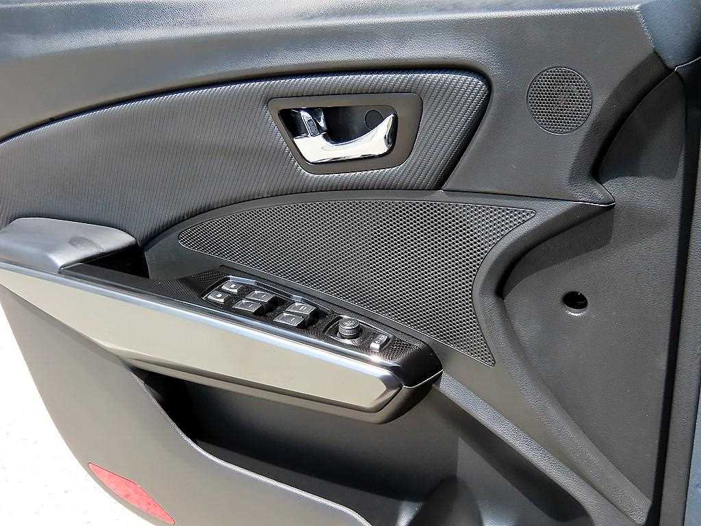 Ssangyong Tivoli - Vista 11