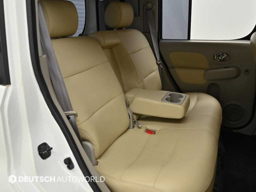 Nissan Cube - Vista 12