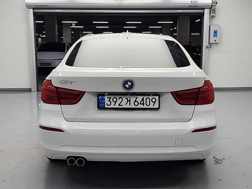 BMW Gran Turismo - Vista 3