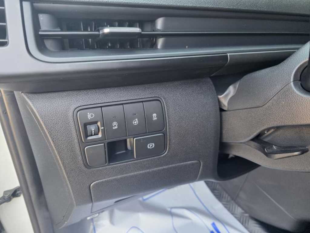 HYUNDAI Staria 2025 Blanco - Importación desde Corea - HF Imports Iquique - Foto 13