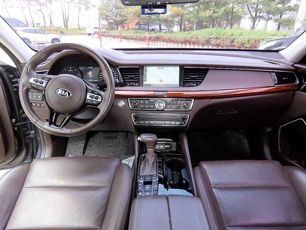 KIA K7 - Vista 7