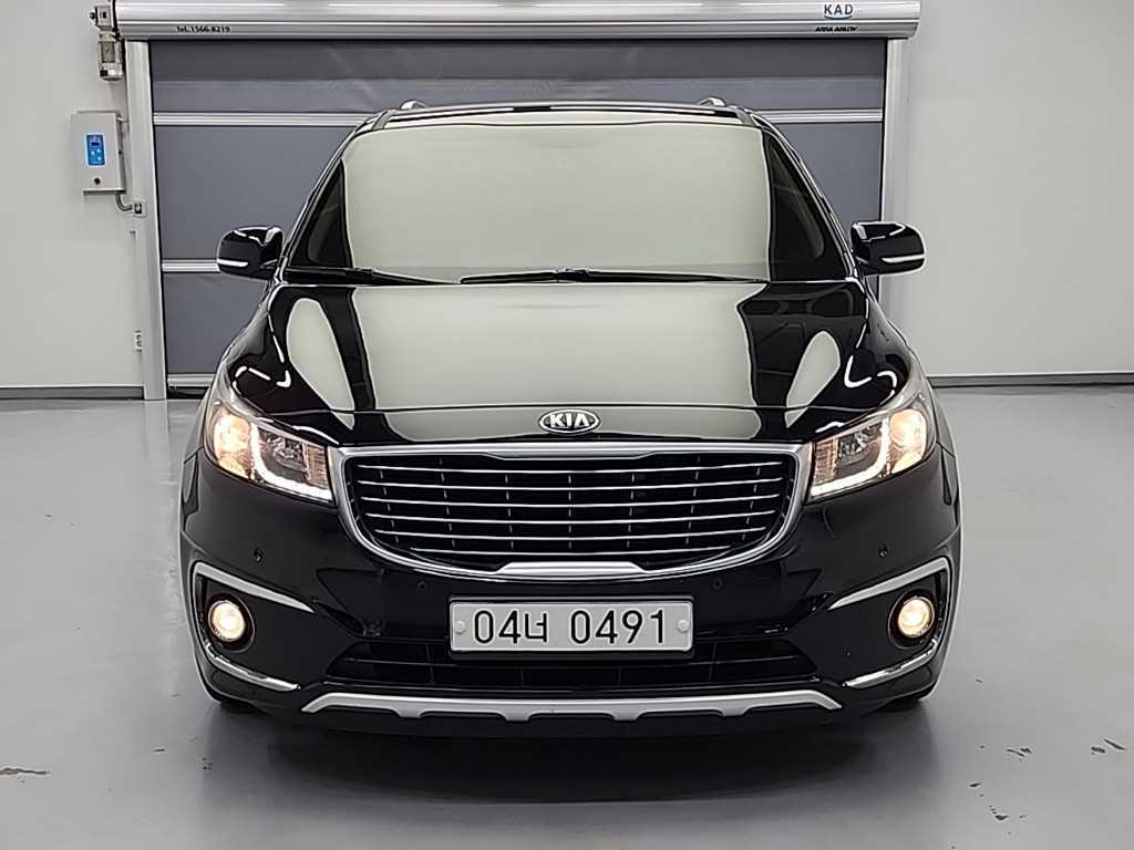 KIA Carnival - Vista 2