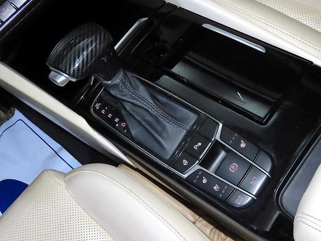 KIA K7 - Vista 12