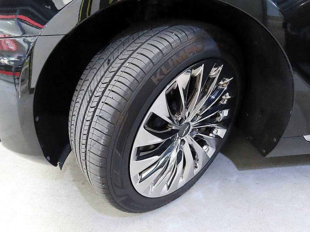 Genesis EQ900 2016 Negro - Importación desde Corea - HF Imports Iquique - Foto 20