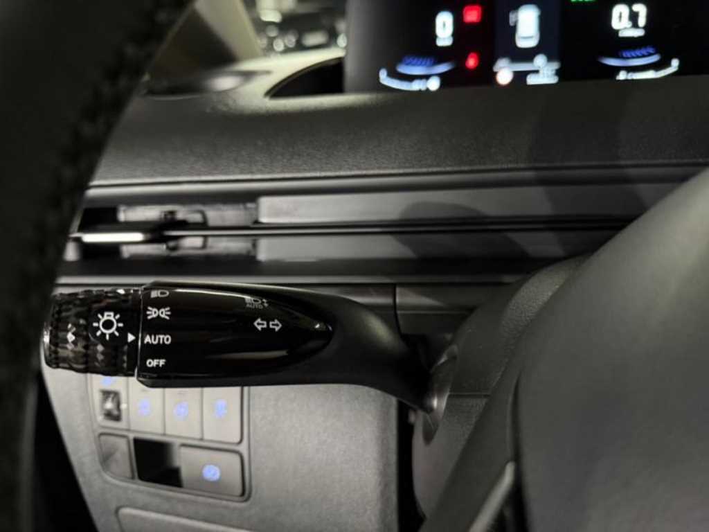 HYUNDAI Staria 2023 Negro - Importación desde Corea - HF Imports Iquique - Foto 16