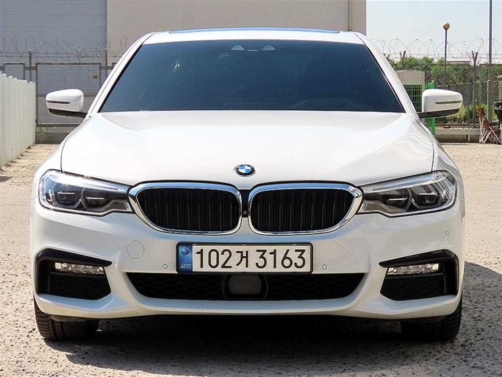 BMW 5 Series 2018 Blanco - Importación desde Corea - HF Imports Iquique - Foto 1